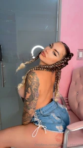 What daddy is gonna spoil me today and make me smile go to spoilkarmen