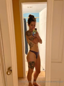 Fresh faced and feelin myself after yoga guest appearance by my puppy