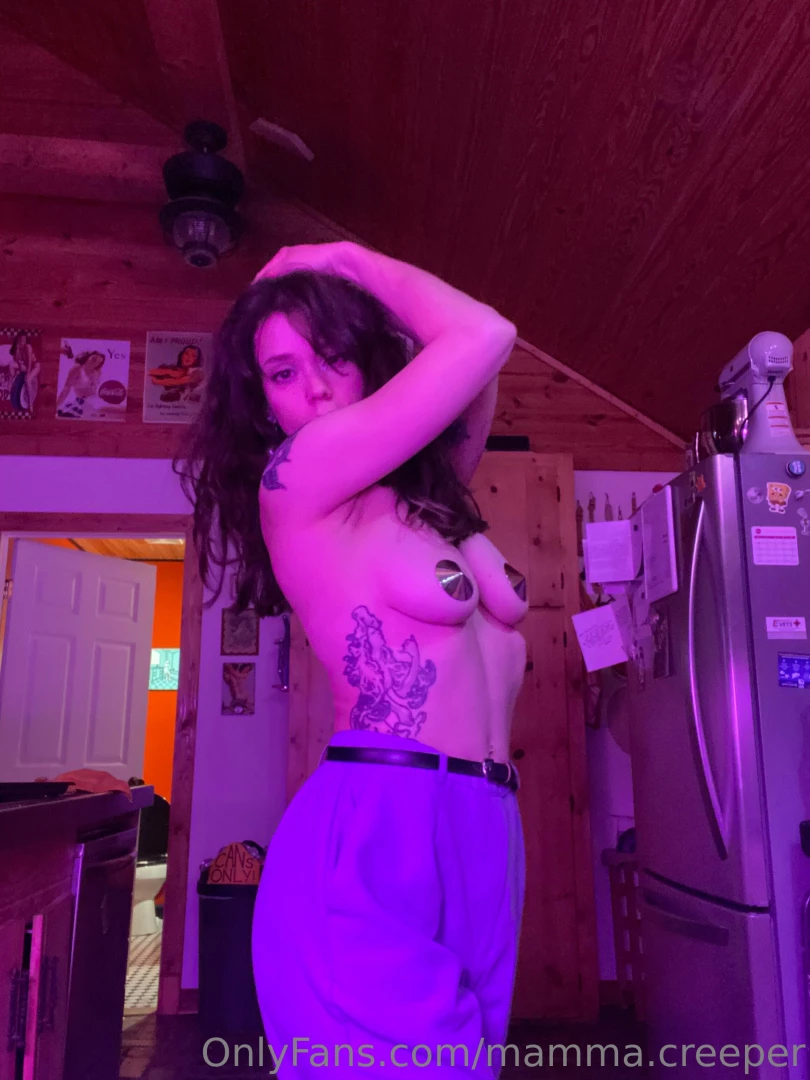 Decided to take some pictures while i was getting undressed when i got 