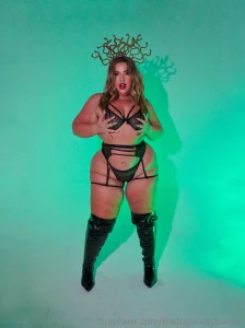 Worship your goddess part 58