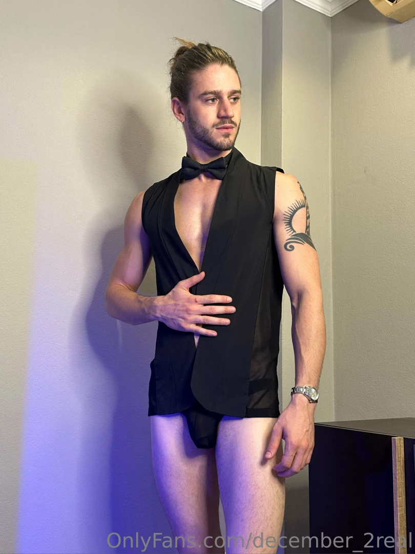 You know how i love to dress up and down at the same time ah let me part 4 