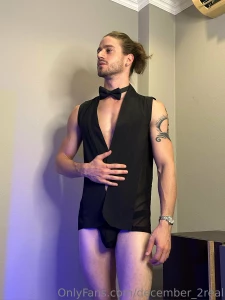 You know how i love to dress up and down at the same time ah let me part 9