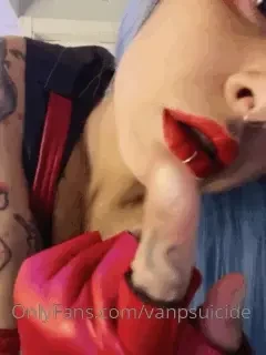 I like dem gifs is a lil tease then stops 