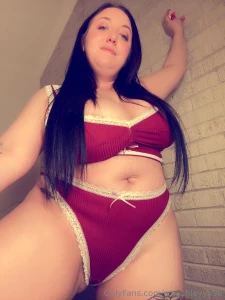 Take my panties off and eat my pussy