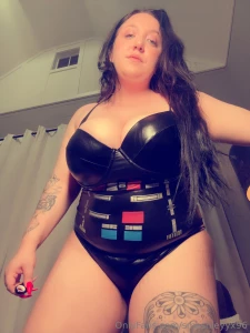 Gonna sit on your face til i m done getting what i want