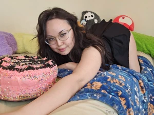 It s the free birthday shoot so sorry it took me so long to get around part 16