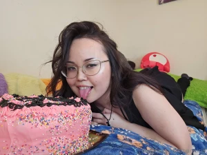 It s the free birthday shoot so sorry it took me so long to get around part 12