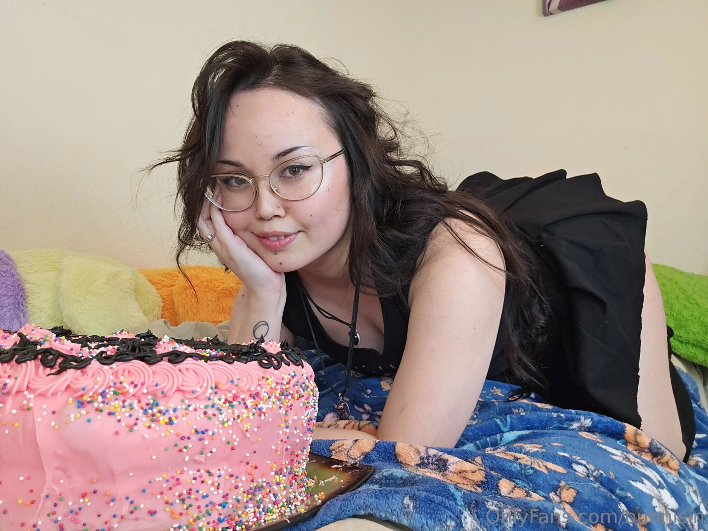 It s the free birthday shoot so sorry it took me so long to get around part 9 