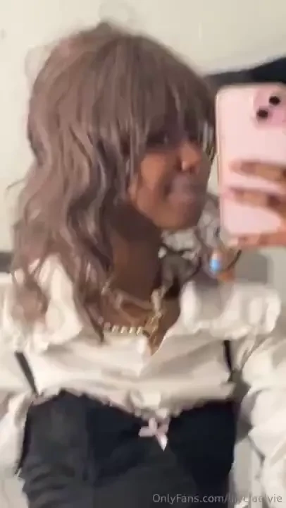 The pics and stuff from after 33 omfg don t look at my clean ass cut 