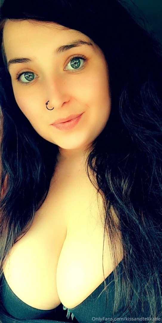 Golden ray of sunshine for your day 