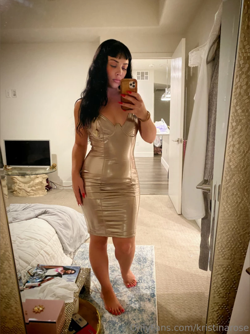 How do we feel about this look for a 1st date 