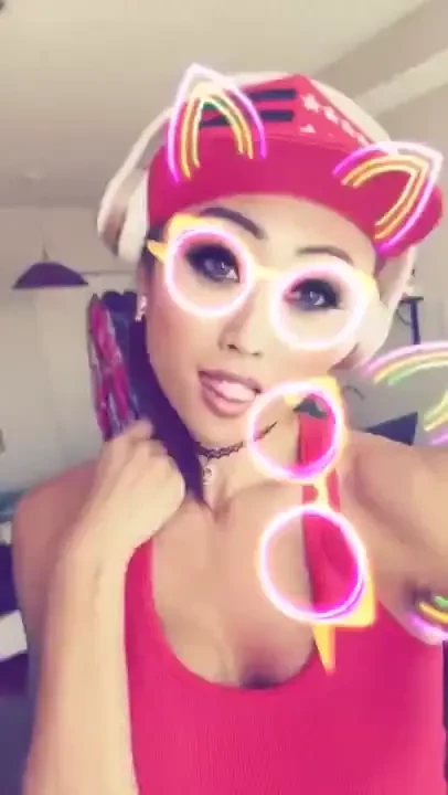 Sexy office dance vid venusluxfans 