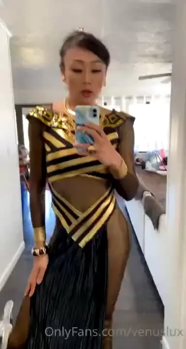 What you think of this outfit for halloween 