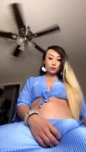 Bulge tease make you drool