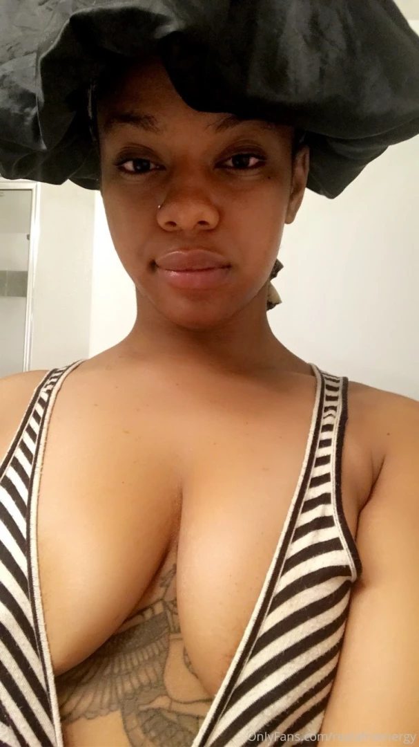 I swear my titties grow everyday 