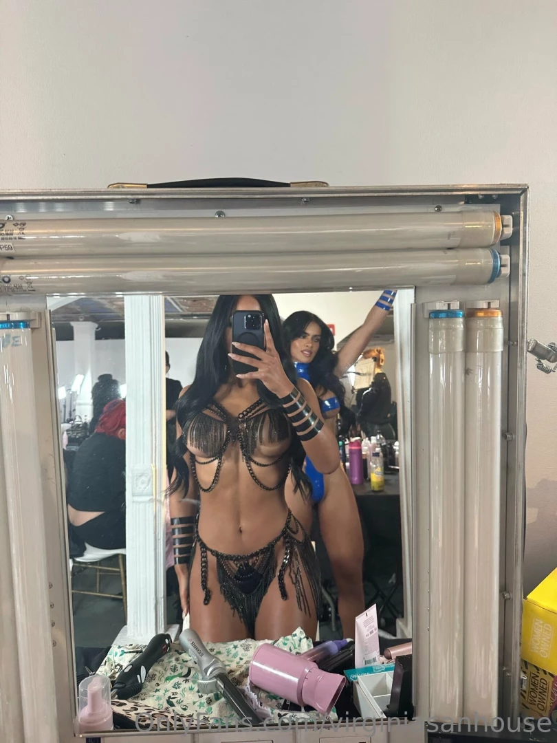 Been at so many photo shoots this week what do you think 