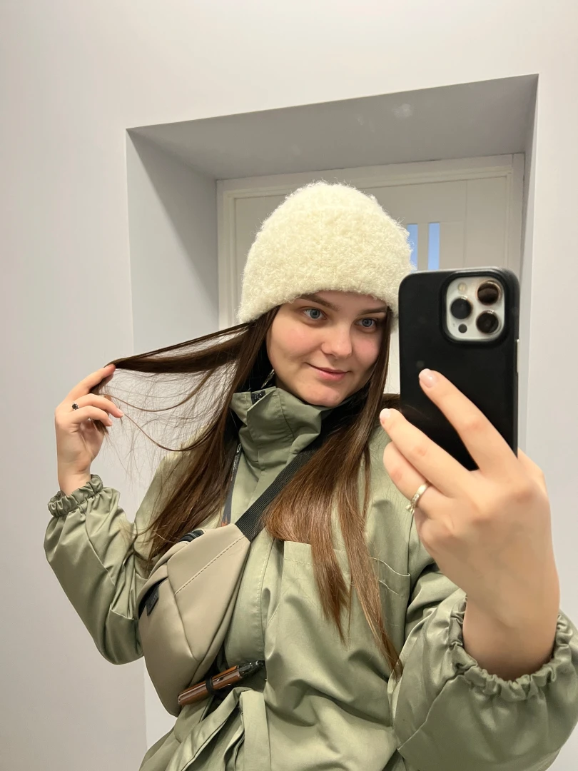 How do you like my outfit it s already cooler outside and the first 