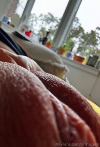 I told you i get a pretty close shave i love rubbing my smooth wet part 1