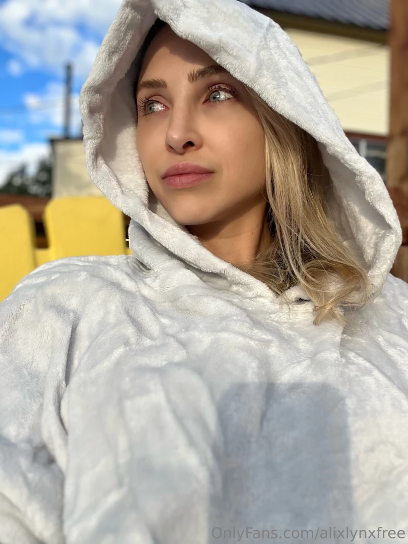 Hoodie 