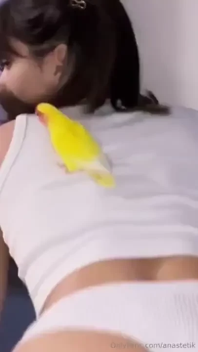 Hahaha how difficult is it when your mom is an onlyfans model 