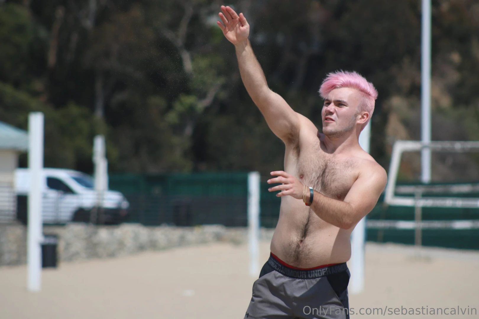 Found these old photos miss the pink hair lol youngin part 13 