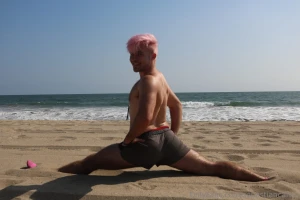 Found these old photos miss the pink hair lol youngin part 6