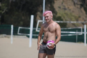 Found these old photos miss the pink hair lol youngin part 2