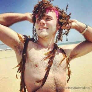 Found these old photos miss the pink hair lol youngin part 10