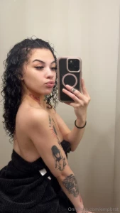 Merry christmas eve kisses