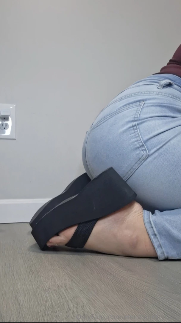 Obsessed is an understatement i ve never had platform sandals before part 2 