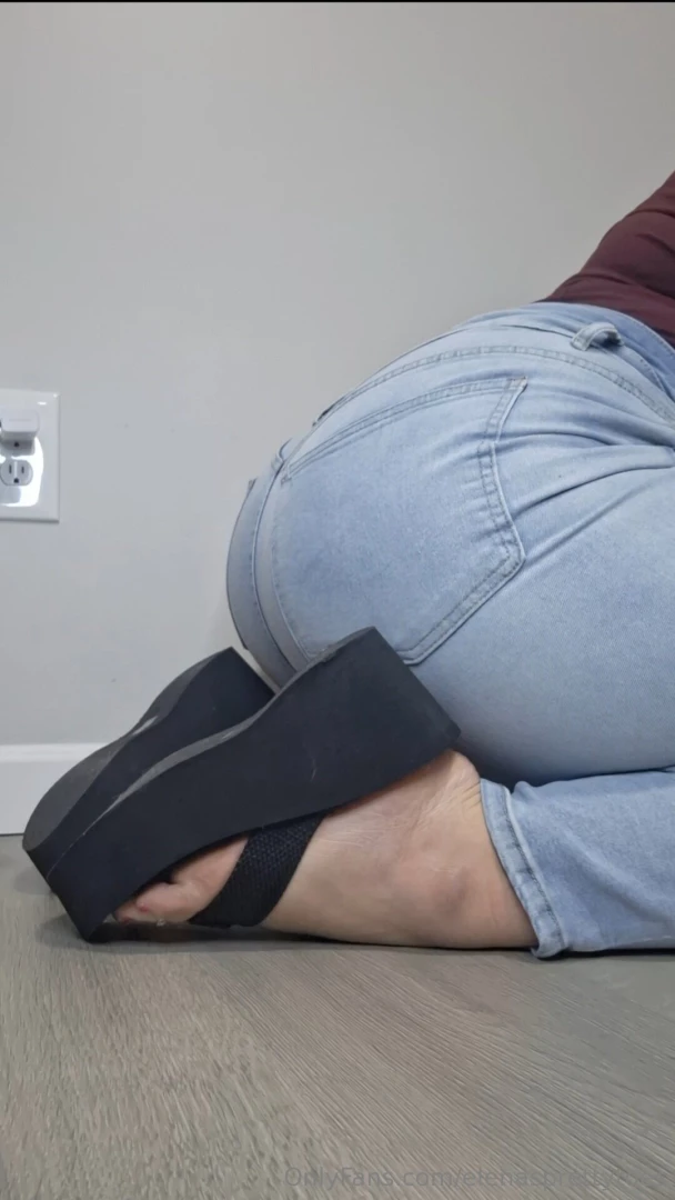 Obsessed is an understatement i ve never had platform sandals before part 8 