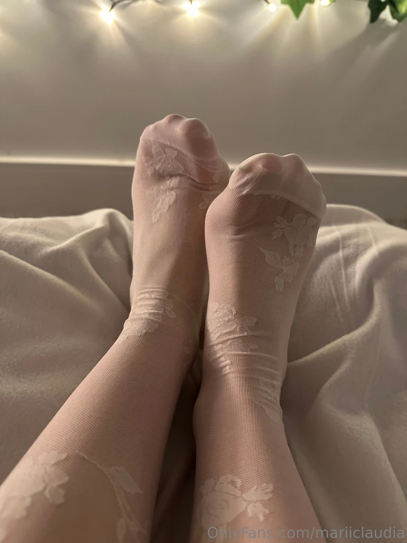 More coming i hope you like i am thinking about writing some bad part 2 