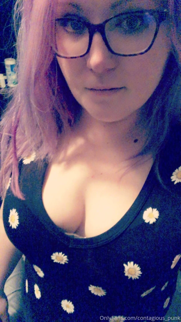 Getting ready for stream tonight 