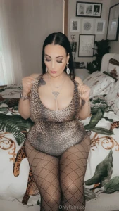 Horny thoughts creeping in let me make them worse or better dm me