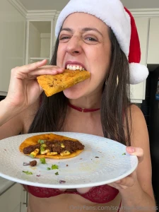 Les sub un suculento cocinando en lencer a con mar a y ademas les part 1