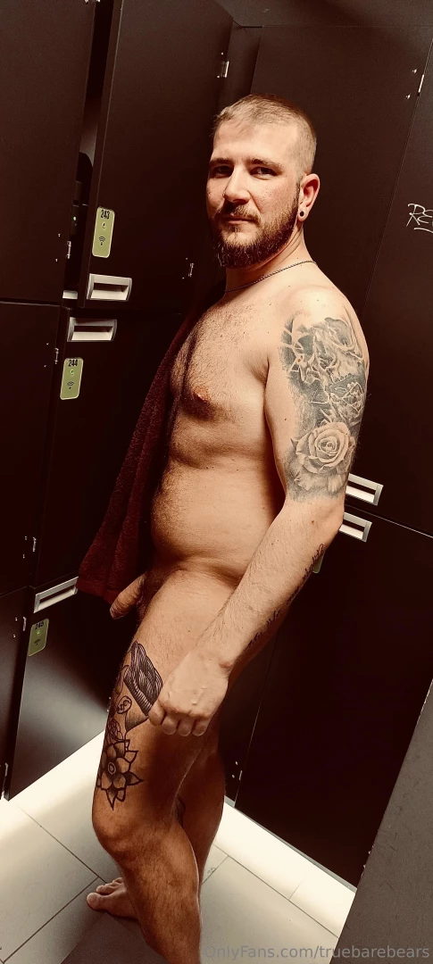 Time for gym gaymuscleboy gaygym gaysport instagay gayhairy 