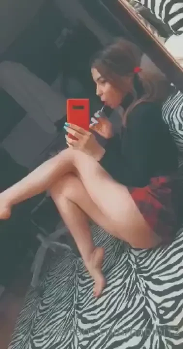 Obozavam da lizem a vi 