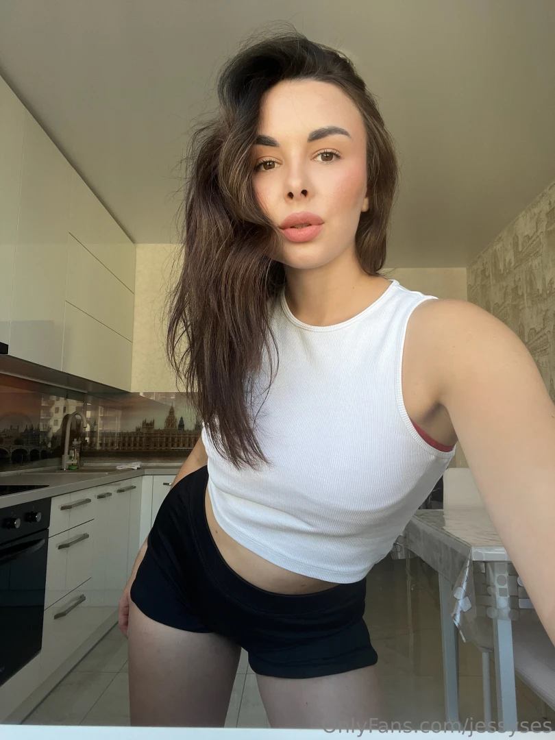 Just finished cooking but it s not breakfast i m serving wanna taste 