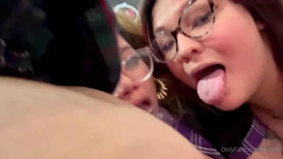 Have you checked your dms babe i just sent out my hottest collab yet 