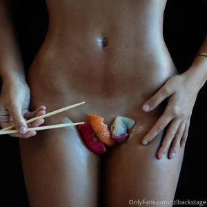 Can anyone guess this model i ll give u a hint i shot it about a week