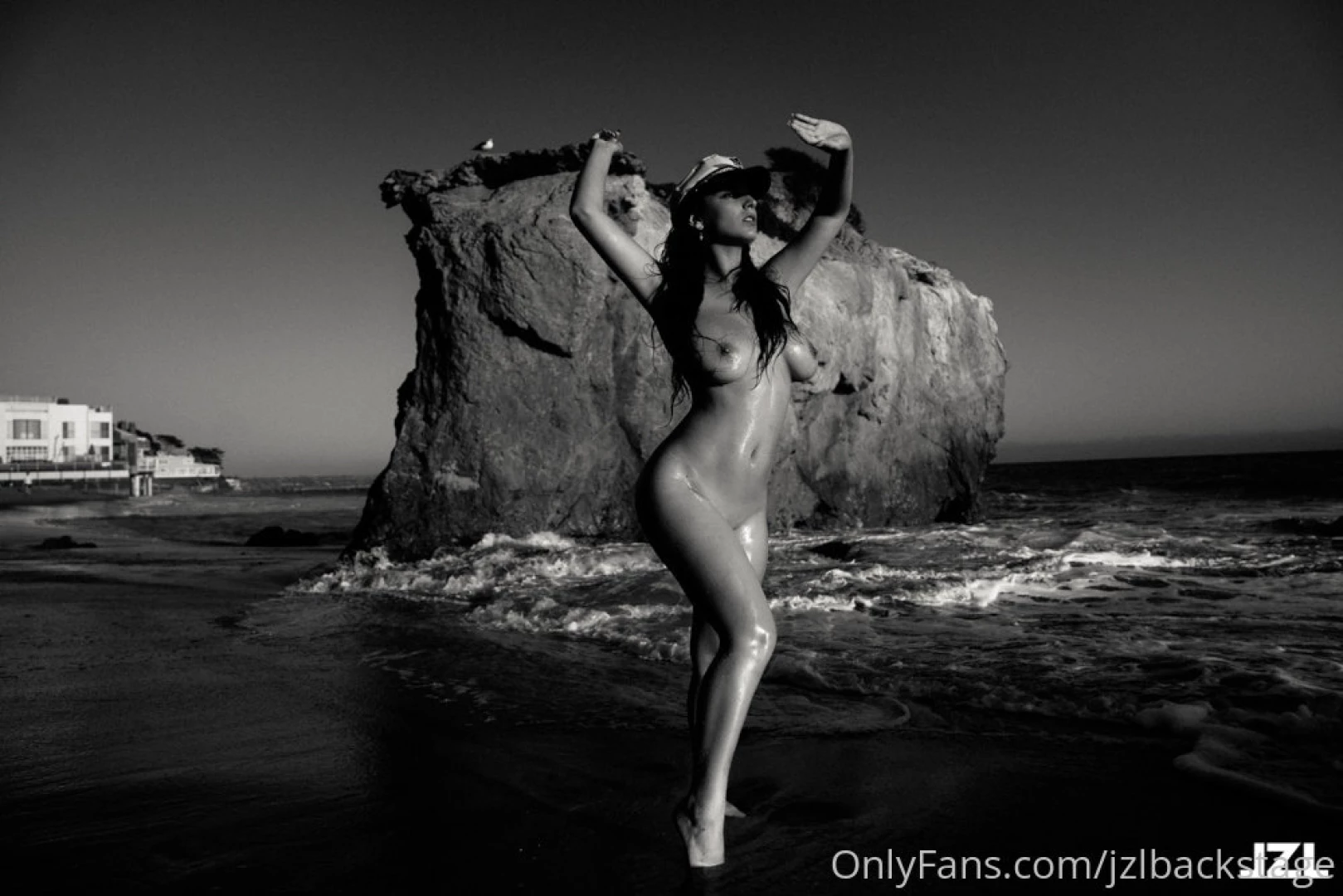 Naked in public some sexy pics of anastasiya hennessy baring it all in part 5 