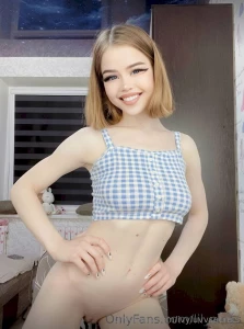 Natural cutie lil_ninas she will wrap her juicy lips around your cock part 85