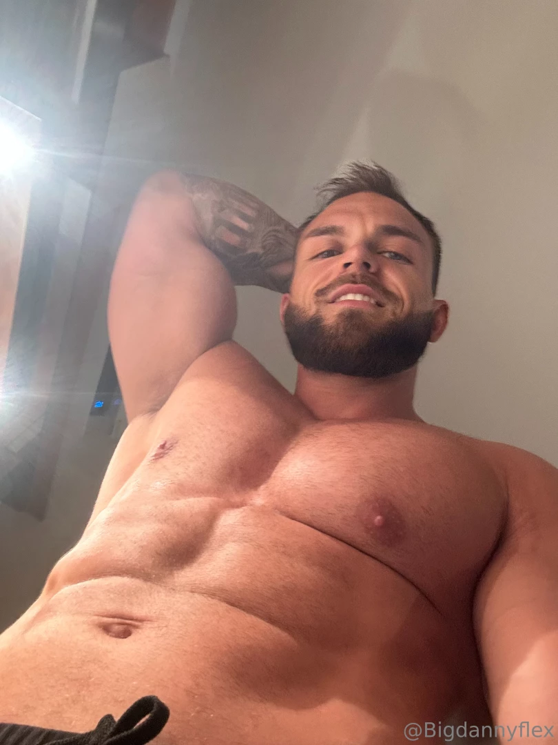 Horny as fuck wanna join 