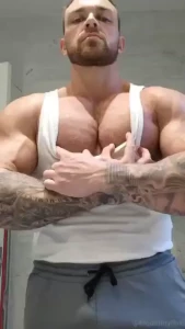 Super juicy after chest day