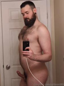 Bushy beard trimmed pubes from 3 years ago