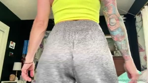 Sorry there is audio now bring me your mouth i feel it gurgling in my