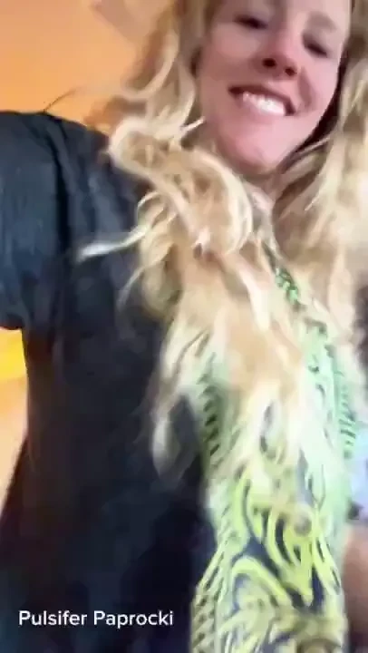 Good morning lovies i hope you have a magical day 