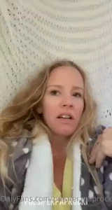 Farting in grey sweatpants per request