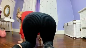 Here s a clip from my stepmom video coming friday i just love
