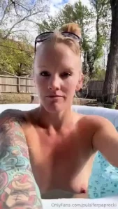 Explore my wet body